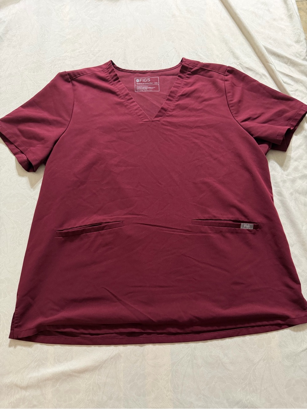 FIGS Women’s Scrub Top XXL Burgundy Wine
